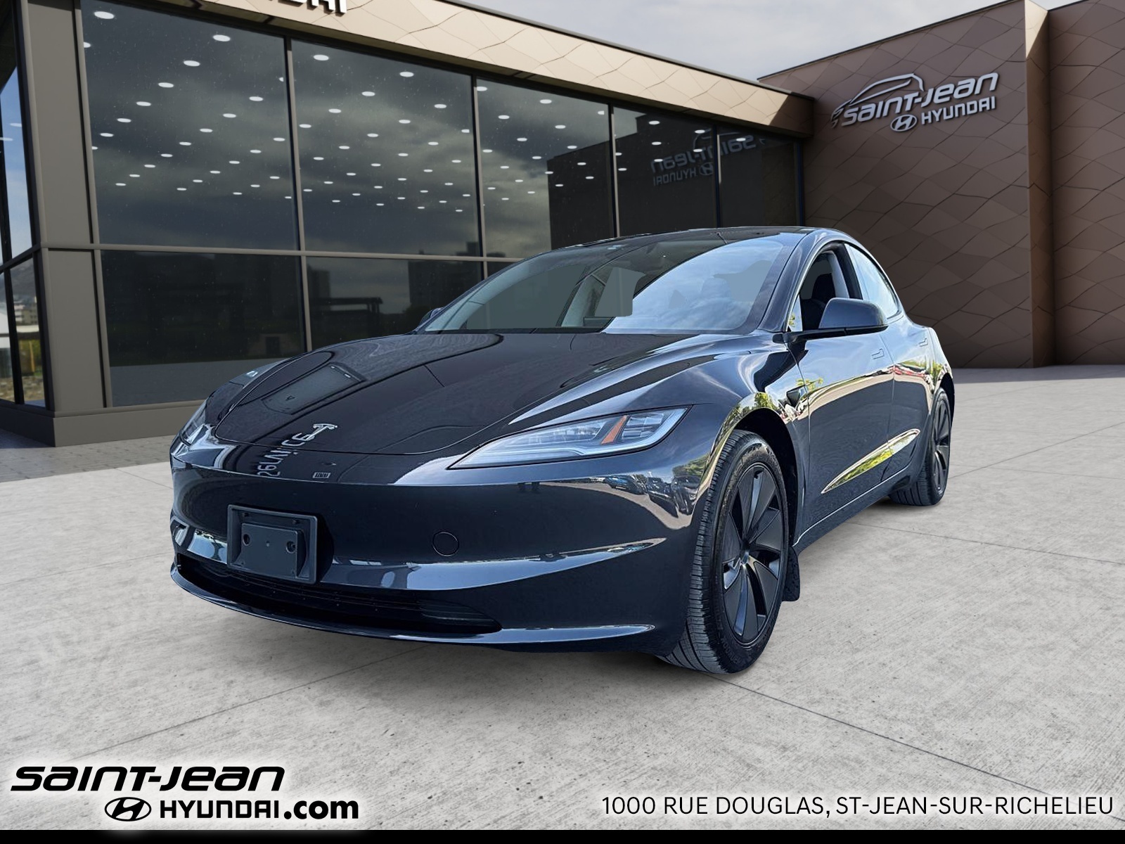 Gray 2025 Tesla Model 3 Long Range RWD Sedan Rear-Wheel Drive Automatic
